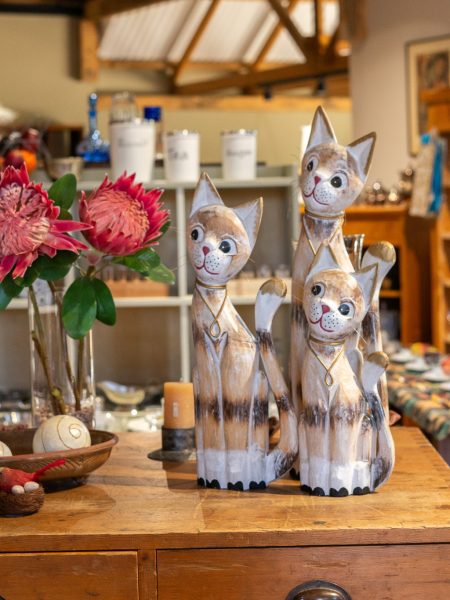 Handcrafted Cat Family Sculpture Set